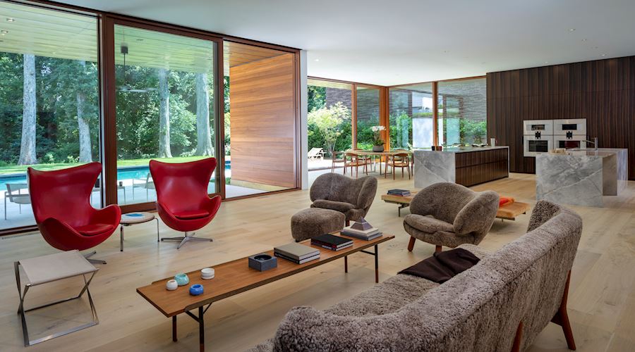 An image of a clean luxurious living room