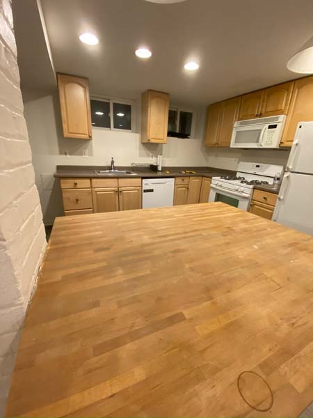 An image of a clean cooking area